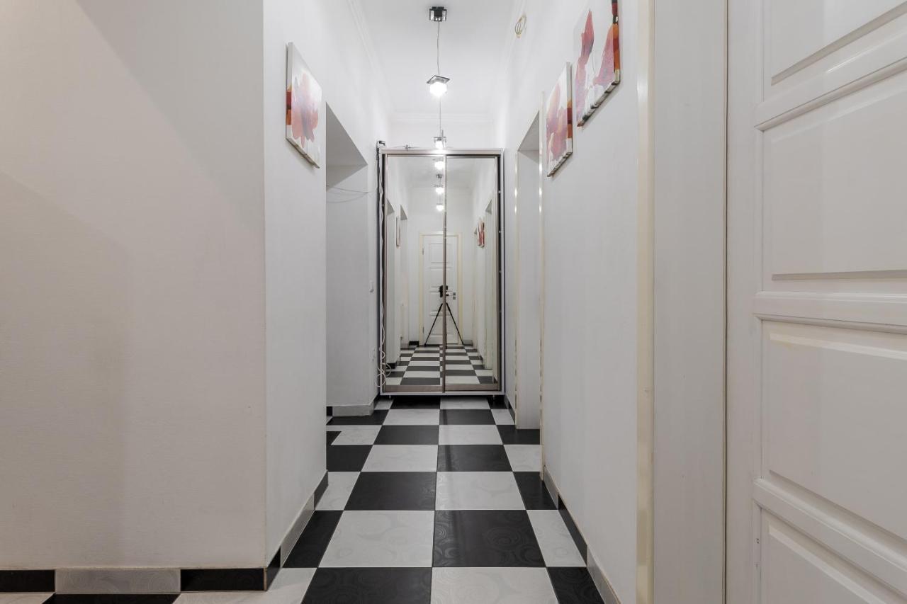 Halytska Apartment Lviv Exterior photo